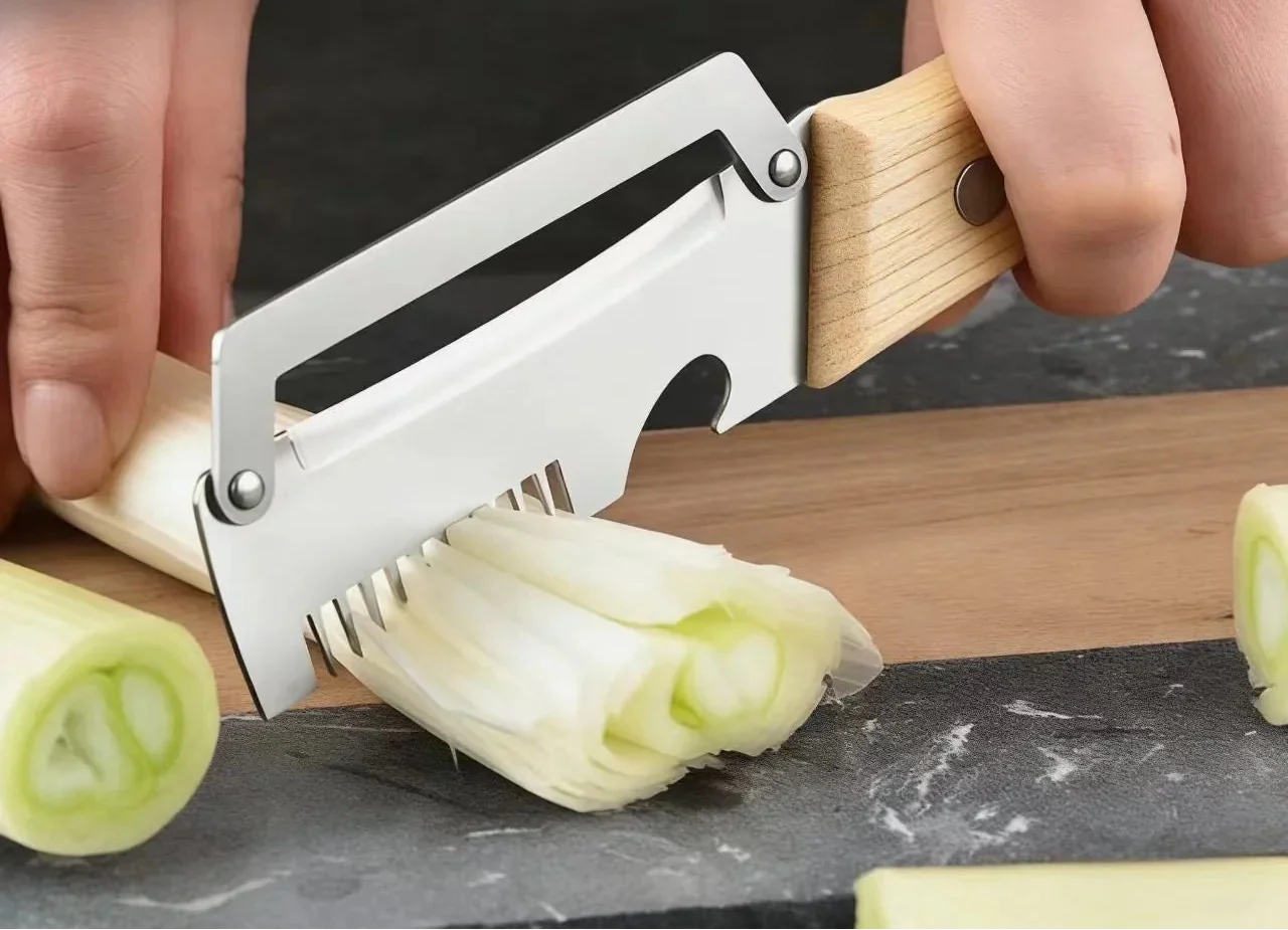 MULTIFUNCTIONAL  Ultra Sharp Vegetable Peeler & Cutter